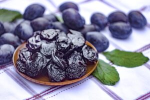 Prunes Contain Pectin, Which Reduces Glucose Absorption